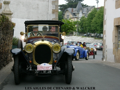 LES AIGLES DE CHENARD & WALCKER
