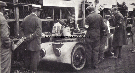 L.A CHENARD WALCKER CLUB