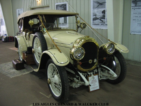 LES AIGLES CHENARD & WALCKER CLUB