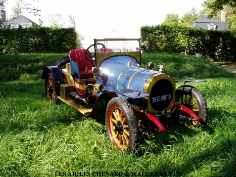 LES AIGLES CHENARD & WALCKER CLUB